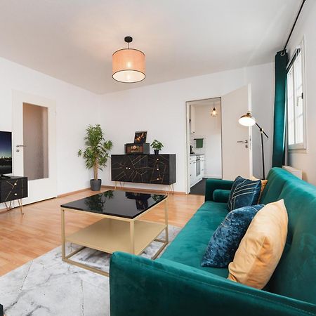 Smart Home - Wuppertal - Perfect For 4 Guests! Central - Netflix - Schwebebahn - Free Parking Zone Esterno foto