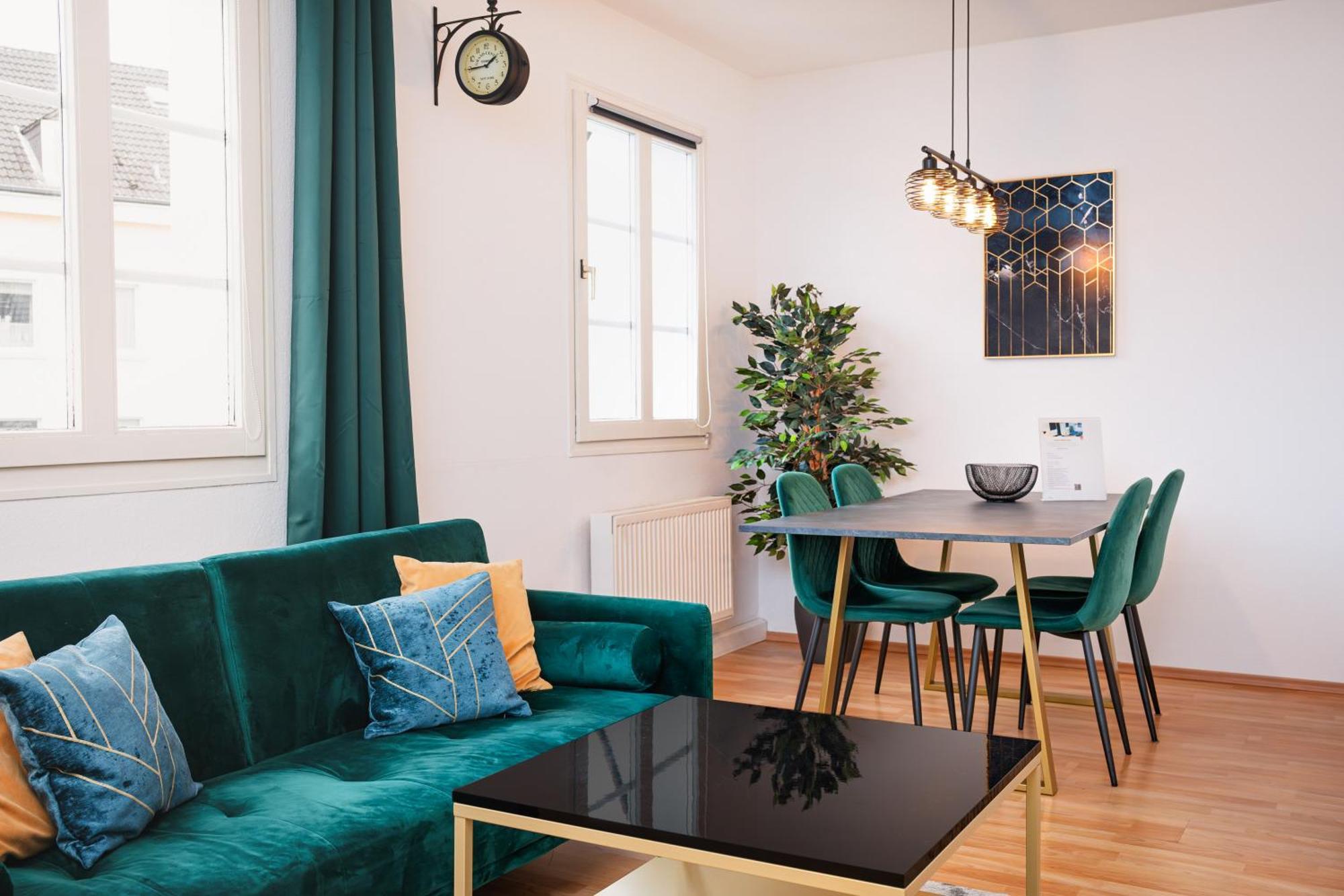 Smart Home - Wuppertal - Perfect For 4 Guests! Central - Netflix - Schwebebahn - Free Parking Zone Esterno foto