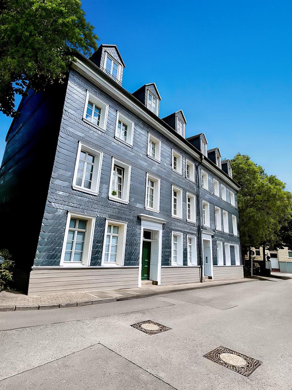 Smart Home - Wuppertal - Perfect For 4 Guests! Central - Netflix - Schwebebahn - Free Parking Zone Esterno foto